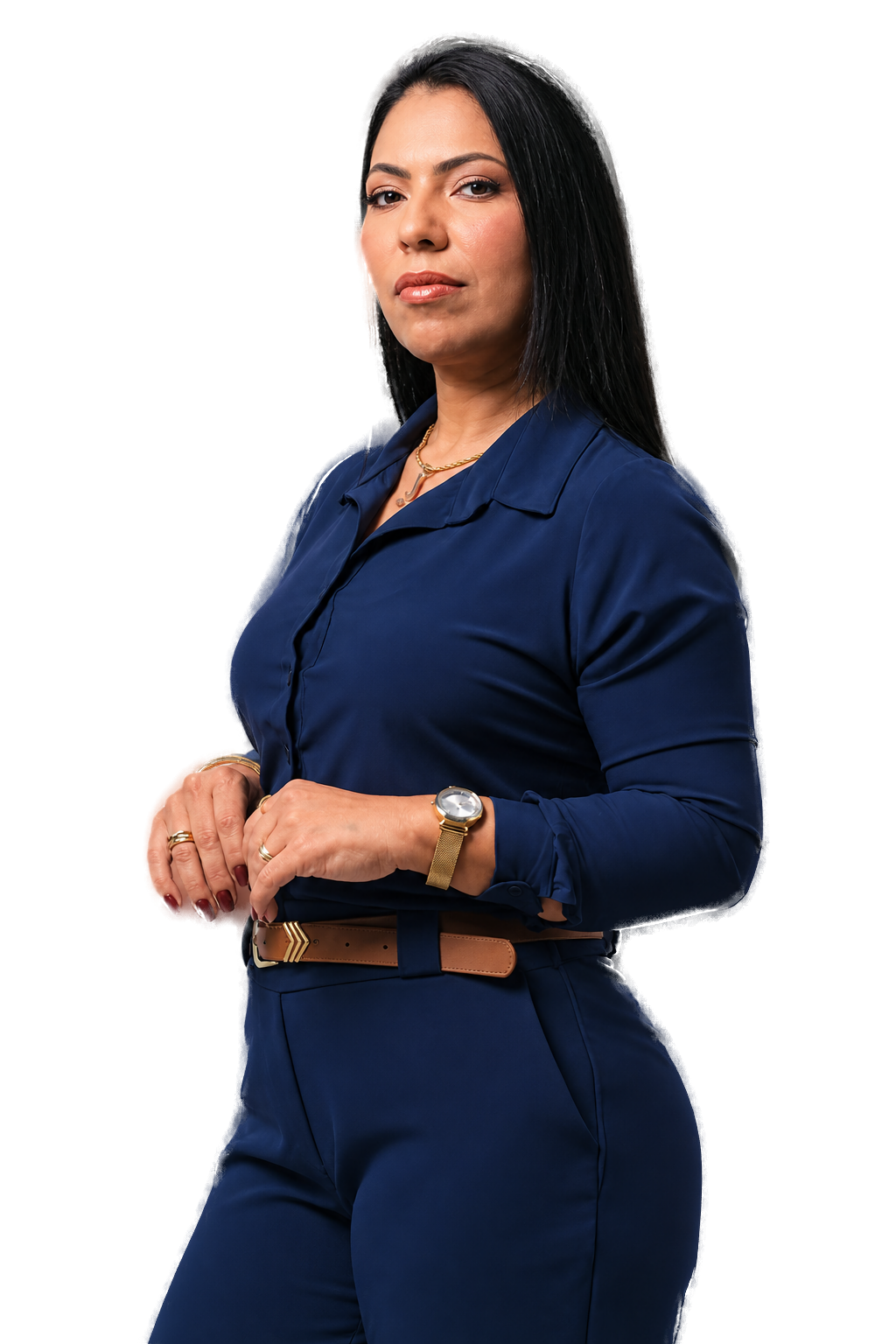 Jamilla Salviano usando um terno azul-marinho